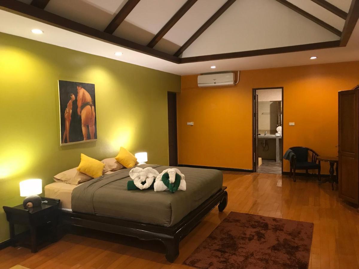 Villa Chaya Khao Lak Luaran gambar