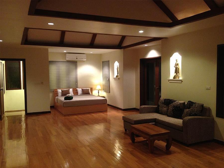 Villa Chaya Khao Lak Luaran gambar