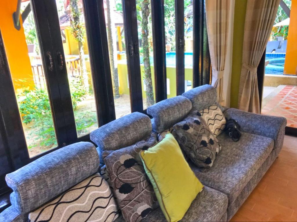 Villa Chaya Khao Lak Luaran gambar