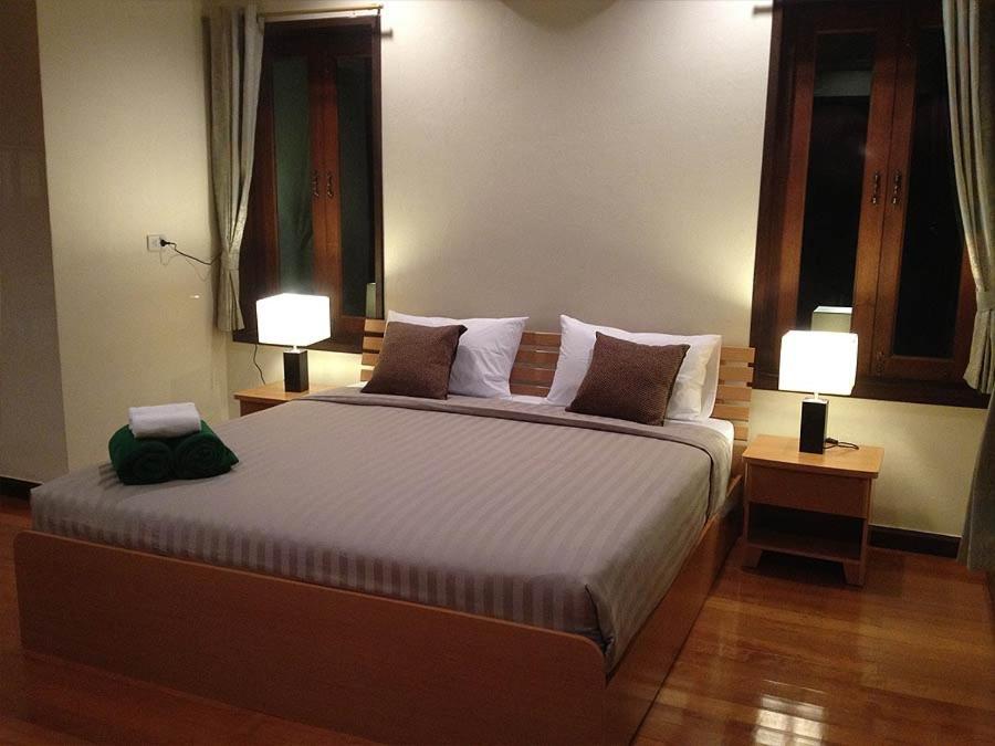 Villa Chaya Khao Lak Luaran gambar