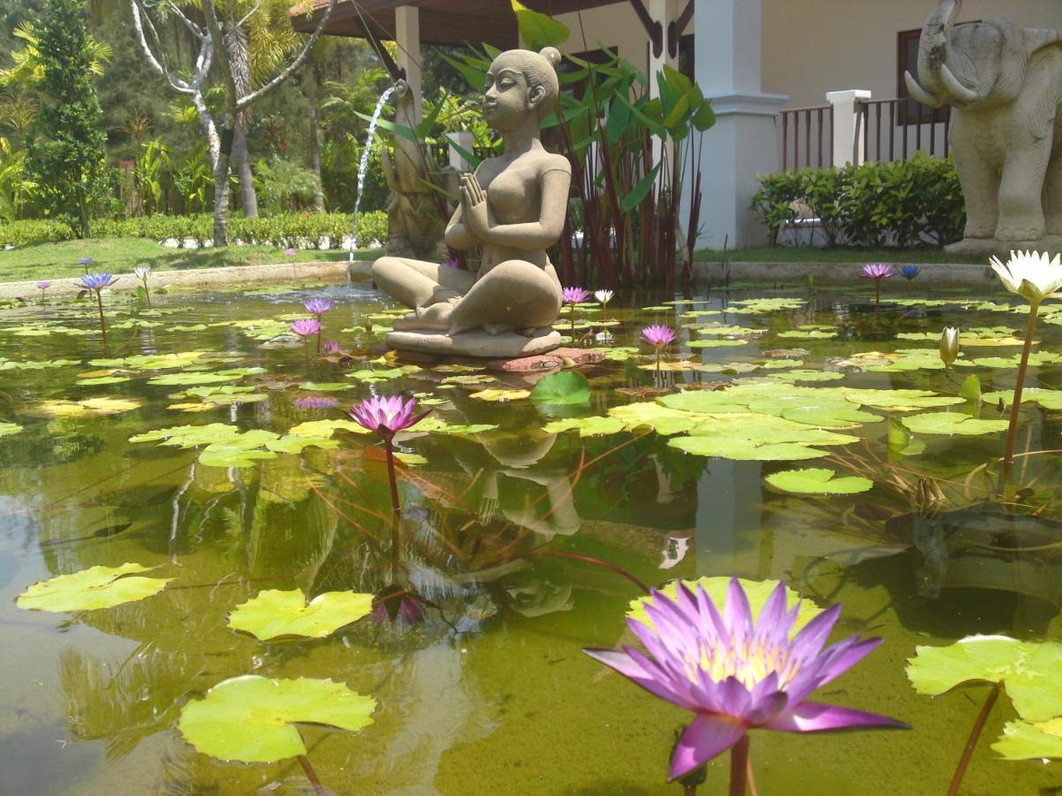 Villa Chaya Khao Lak Luaran gambar