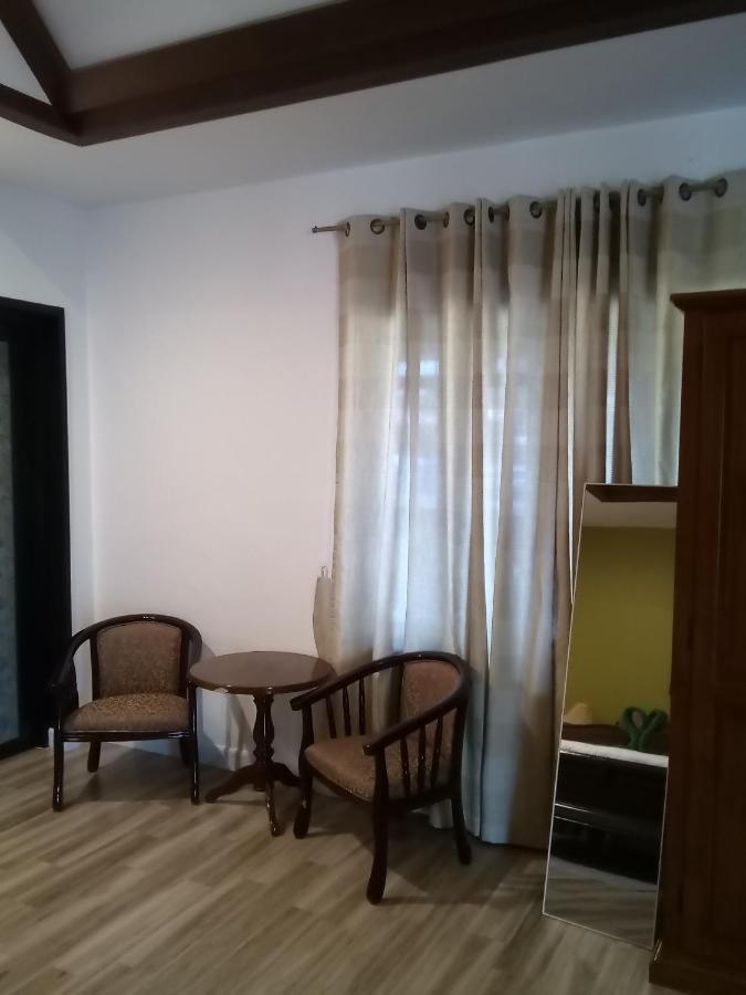 Villa Chaya Khao Lak Luaran gambar
