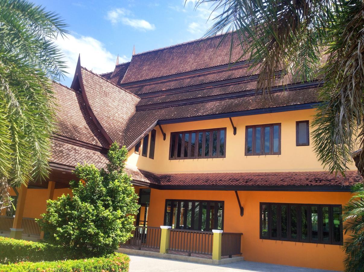 Villa Chaya Khao Lak Luaran gambar