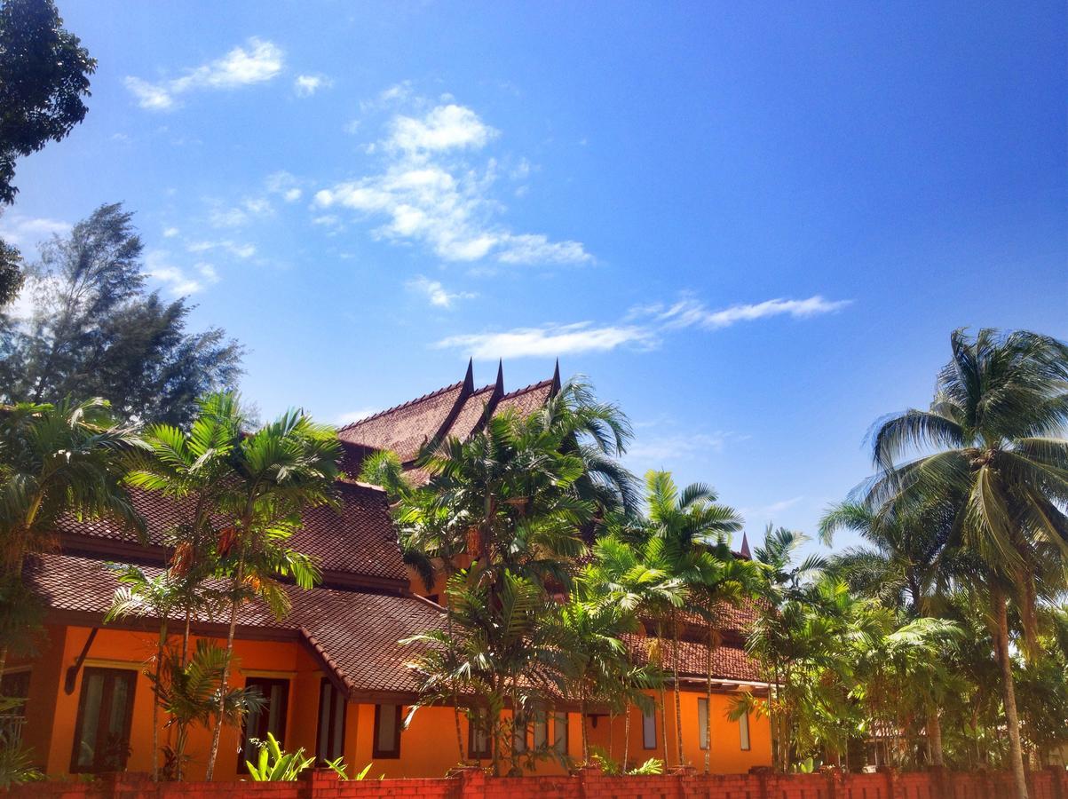 Villa Chaya Khao Lak Luaran gambar